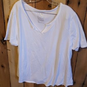 Terra sky tshirt like new